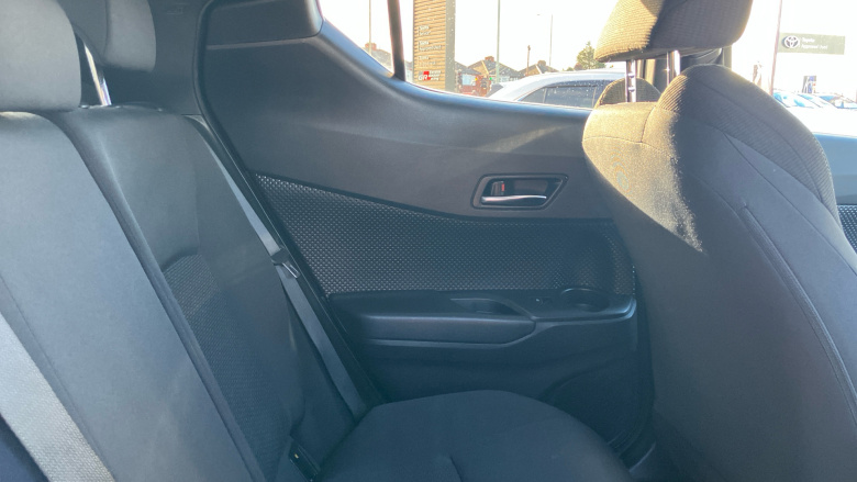 Toyota C-HR 1.8 Hybrid Design 5dr CVT Hybrid Hatchback